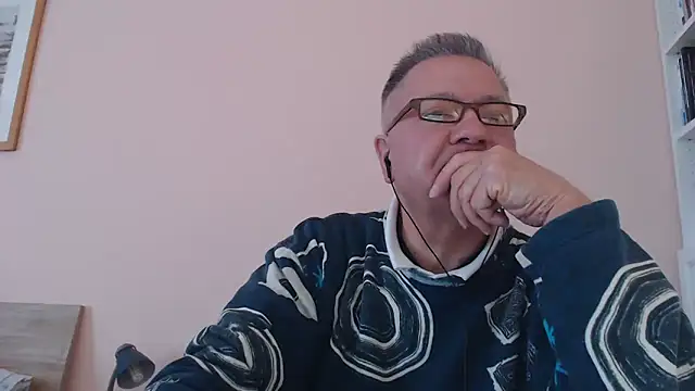 YOU6me online show from 14, 10, 2025