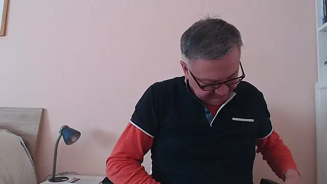 YOU6me online show from 22, 11, 2025