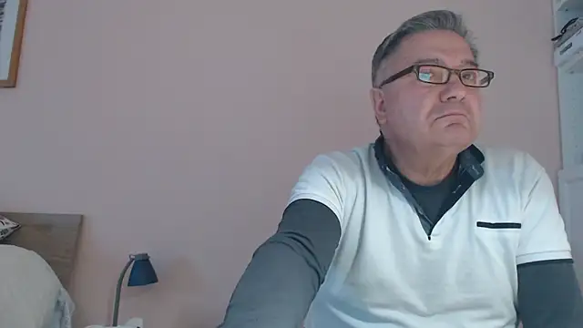 YOU6me online show from 16, 2, 2025