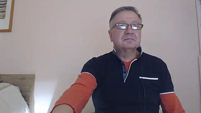 YOU6me online show from 21, 11, 2025