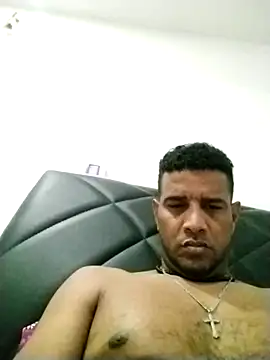 chocolatico1982 online show from 8, 11, 2025