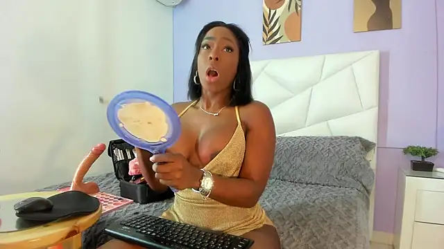 Snapshot of lissetlong69 chatting on 15, 1, 2025 lissetlong69 online show from 15, 1, 2025