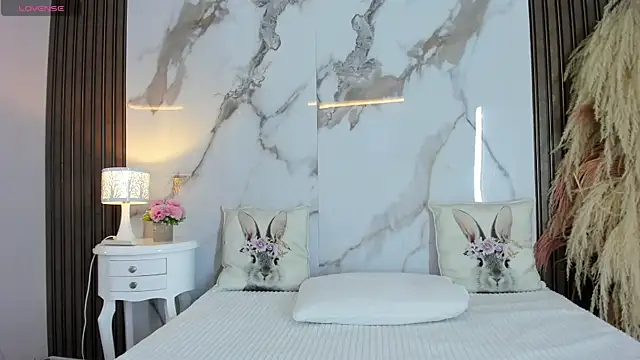 hannahill69 online show from 3, 3, 2026