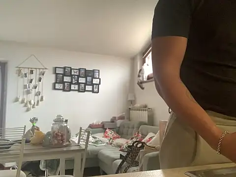 iamrafaelhot online show from 14, 3, 2026