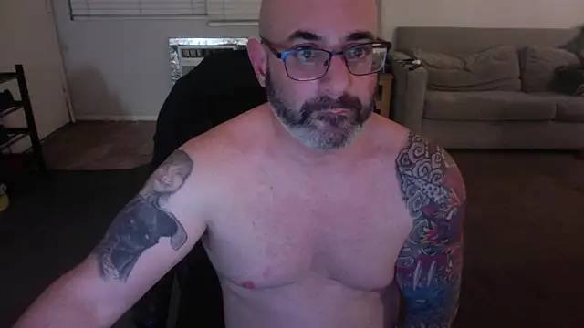 Snapshot of palidin1 chatting on 13, 1, 2026 palidin1 online show from 13, 1, 2026