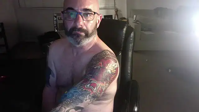 Snapshot of palidin1 chatting on 3, 2, 2026 palidin1 online show from 3, 2, 2026