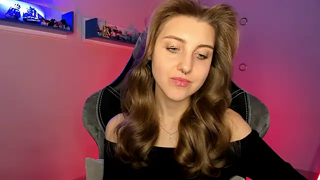 CassiaBlade1 online show from 2, 3, 2025
