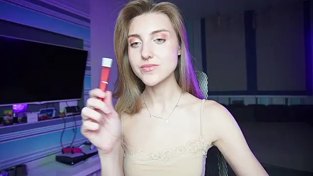 CassiaBlade1 online show from 22, 9, 2025