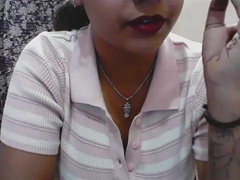 LovingPihu online show from 19, 5, 2026
