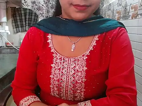 LovingPihu online show from 8, 3, 2026