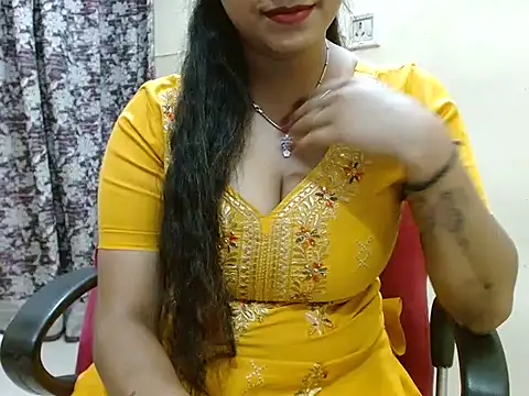 LovingPihu online show from 22, 4, 2026