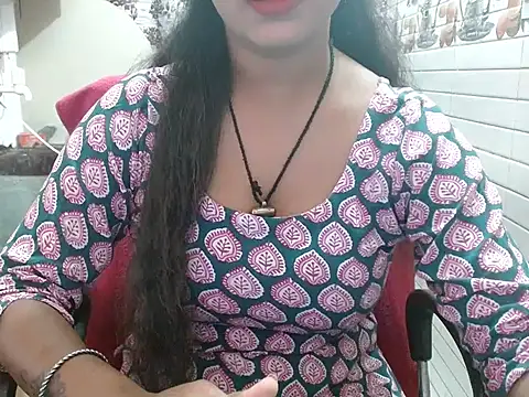 LovingPihu online show from 30, 10, 2025