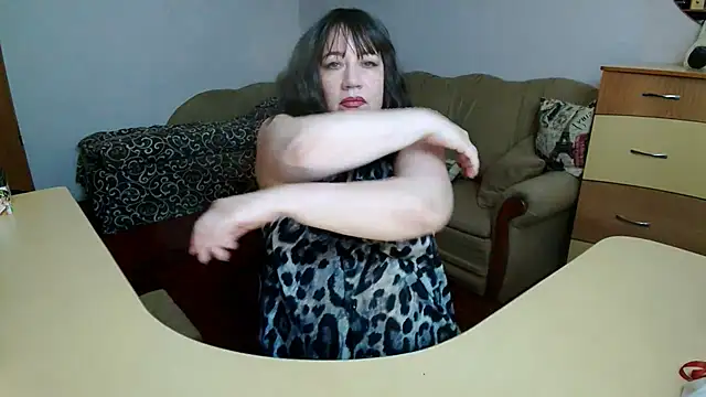 Lucretia Goldi  online show from 18, 4, 2026