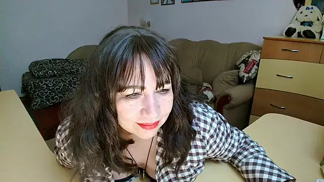 Lucretia Goldi  online show from 8, 3, 2026