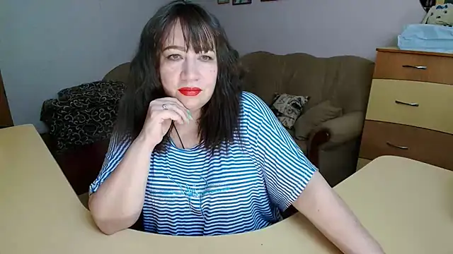 Lucretia Goldi  online show from 28, 3, 2026