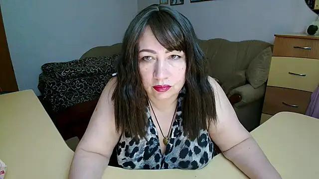 Lucretia Goldi  online show from 22, 5, 2026