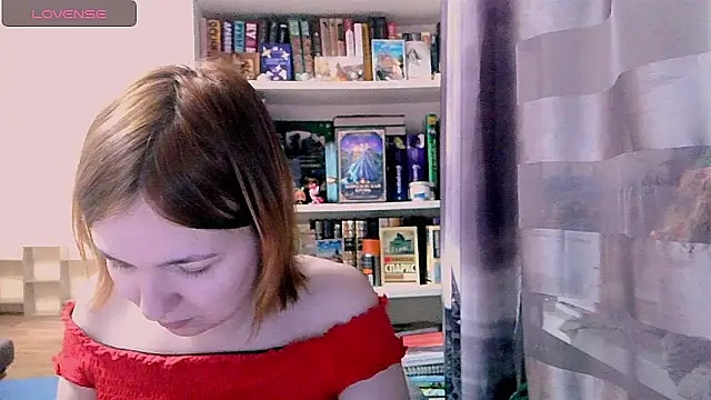 Snapshot of BrattyFoxyGirl chatting on 20, 1, 2025 BrattyFoxyGirl online show from 20, 1, 2025