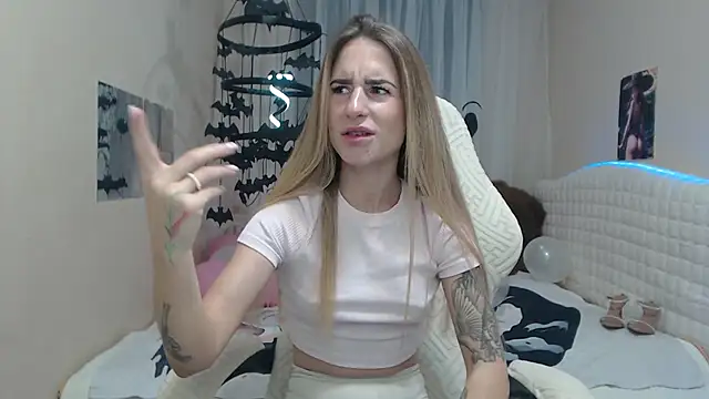 DeboraHorny online show from 12, 10, 2025