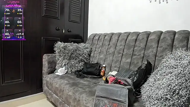 Keyla Milf online show from 15, 10, 2025