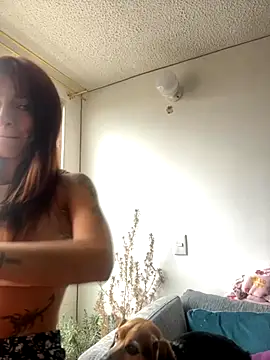 Lilith Mark online show from 12, 11, 2025