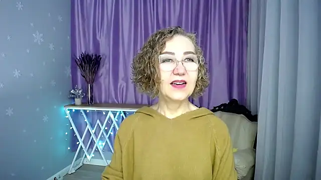 queen a n i online show from 10, 6, 2026