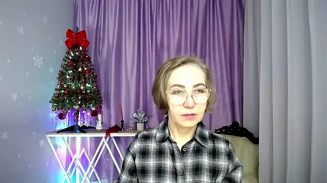 queen a n i online show from 12, 1, 2026