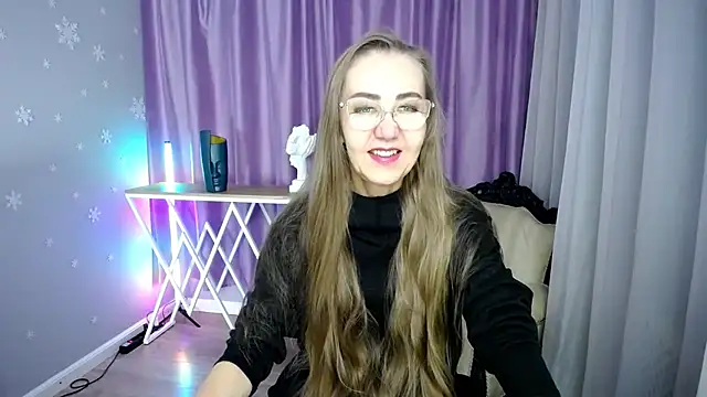 queen a n i online show from 26, 9, 2025