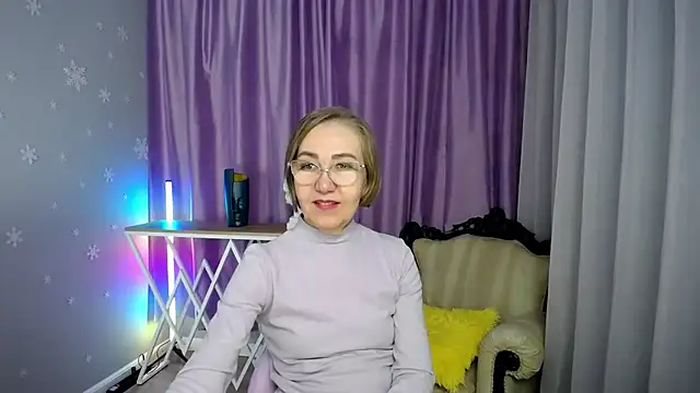 queen a n i online show from 27, 11, 2025