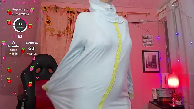 DarshaKhemu online show from 6, 3, 2025