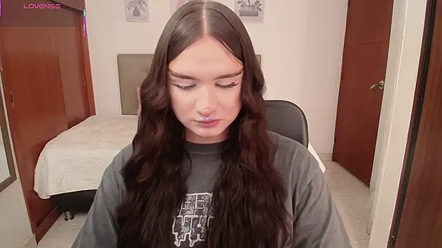 Miley Baker online show from 12, 1, 2026