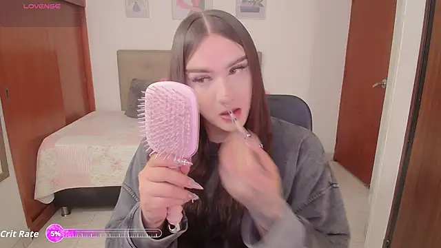 Snapshot of Miley_Baker chatting on 20, 11, 2025 Miley Baker online show from 20, 11, 2025