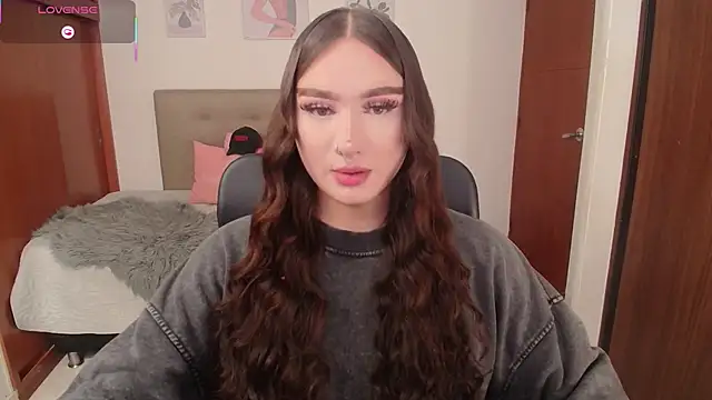 Miley Baker online show from 5, 12, 2025