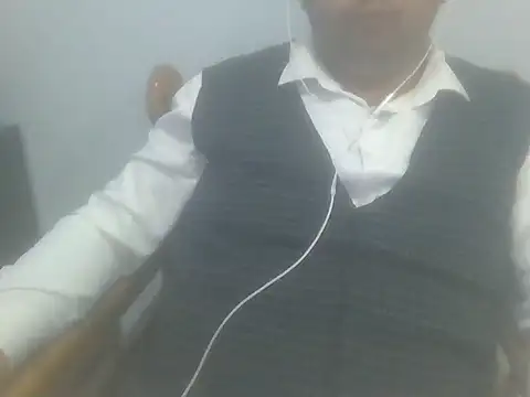 Snapshot of baygizemliadam chatting on 26, 11, 2025 baygizemliadam online show from 26, 11, 2025