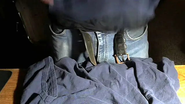 Snapshot of jasmo69HD chatting on 15, 12, 2025 jasmo69HD online show from 15, 12, 2025