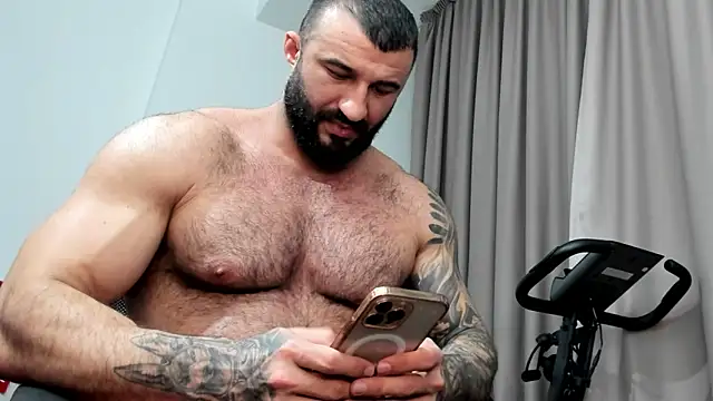 MuscleJohn online show from 4, 2, 2025
