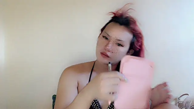 Snapshot of beatrice_21 chatting on 5, 7, 2026 beatrice 21 online show from 5, 7, 2026