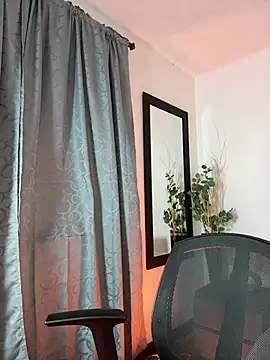 kem hott online show from 12, 3, 2026