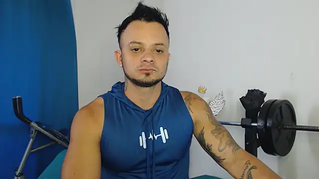 Snapshot of JacobJamess chatting on 21, 11, 2025 JacobJamess online show from 21, 11, 2025