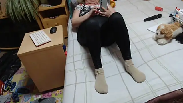 Margaret-milf online show from 19, 4, 2026