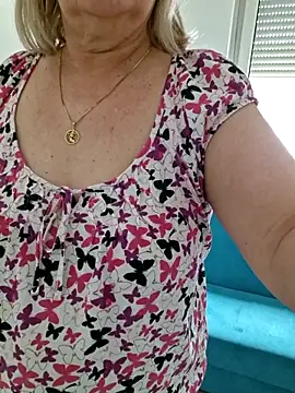 Margaret-milf online show from 11, 5, 2026