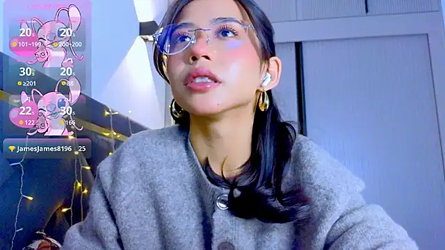 Mia Tin online show from 18, 12, 2025