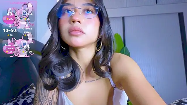 Mia Tin online show from 21, 11, 2025