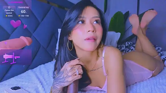 Mia Tin online show from 19, 3, 2026