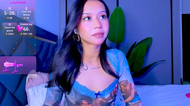 Snapshot of Mia_Tin chatting on 18, 6, 2026 Mia Tin online show from 18, 6, 2026