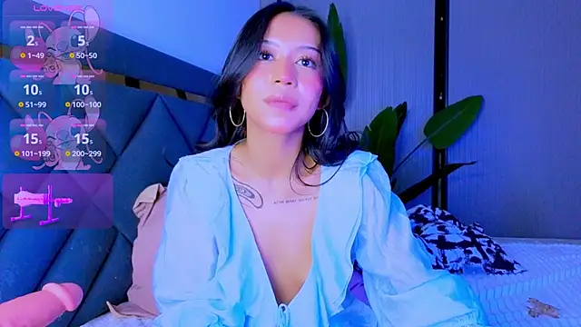 Mia Tin online show from 3, 4, 2026