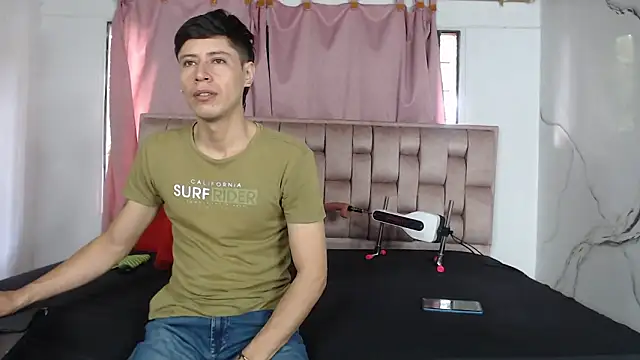 Sexytaty2022 online show from 2, 2, 2026