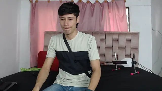 Sexytaty2022 online show from 24, 3, 2026