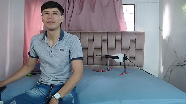 Sexytaty2022 online show from 11, 2, 2026