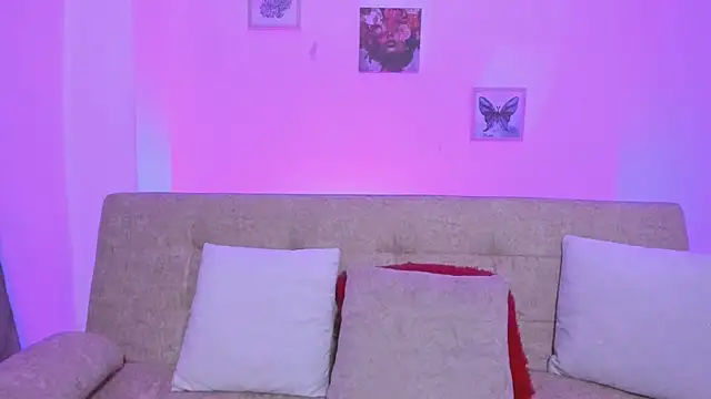 BUUNNY BELLA online show from 11, 6, 2026
