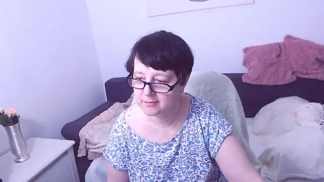 ChristaRose online show from 8, 2, 2026